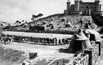 Con posterioridad el Cid fue recuperado por los romnticos alemanes y desde entonces la leyenda del Cid ha contado con numerosas reinterpretaciones que han acrecentado el mito: obras de teatro, peras, novelas, o pelculas, como la que protagonizaron Charlton Heston y Sofa Loren en 1961, en la imagen / Castillo de Belmonte.