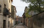 En los pueblos pequeos puedes encontrarte con problemas de habitaciones; reserva tu alojamiento con antelacin / ALC.