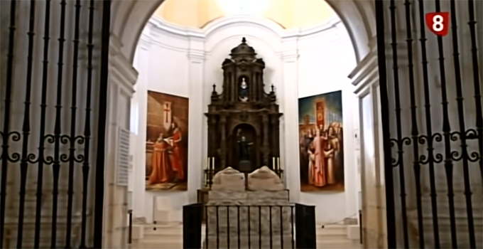 Una imagen del Monasterio de San Pedro de Cardeña del programa Paseos por la provinciaque emite La 8 Burgos Una imagen del Monasterio de San Pedro de Cardeña del programa Paseos por la provinciaque emite La 8 Burgos