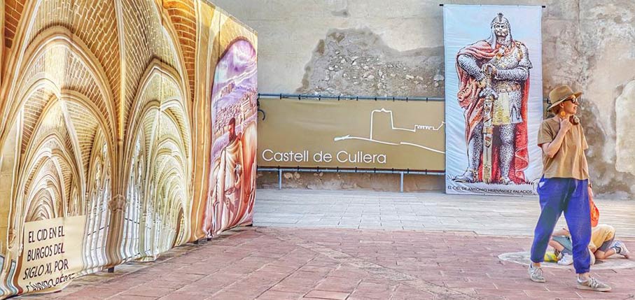 Una de las imágenes de la exposición en el castillo de Cullera Una de las imágenes de la exposición en el castillo de Cullera