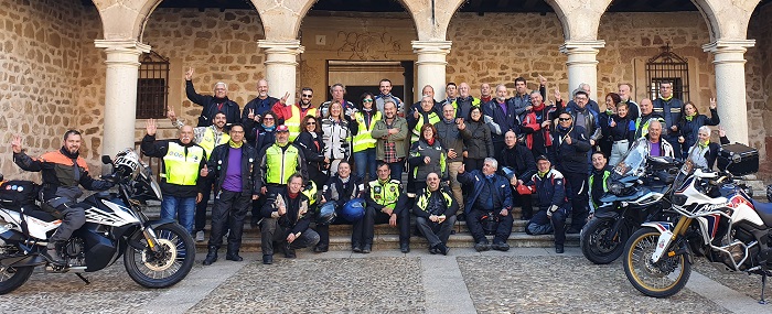 Participantes en el I Rally Mototurístico Camino del Cid Participantes en el I Rally Mototurístico Camino del Cid