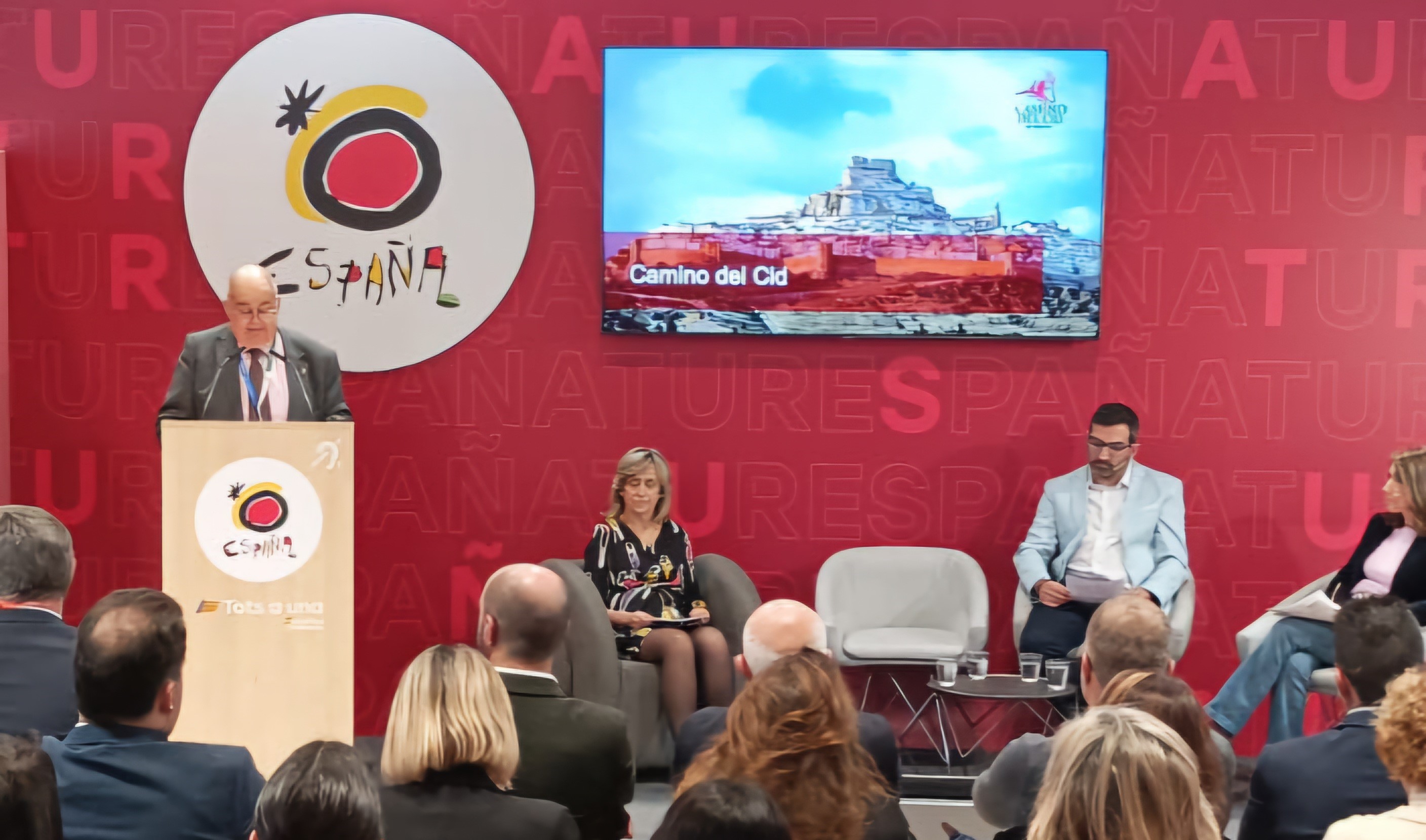 The President of Rutas Culturales de España, Juan Fernández, during his presentation at the Turespaña stand. The President of Rutas Culturales de España, Juan Fernández, during his presentation at the Turespaña stand.