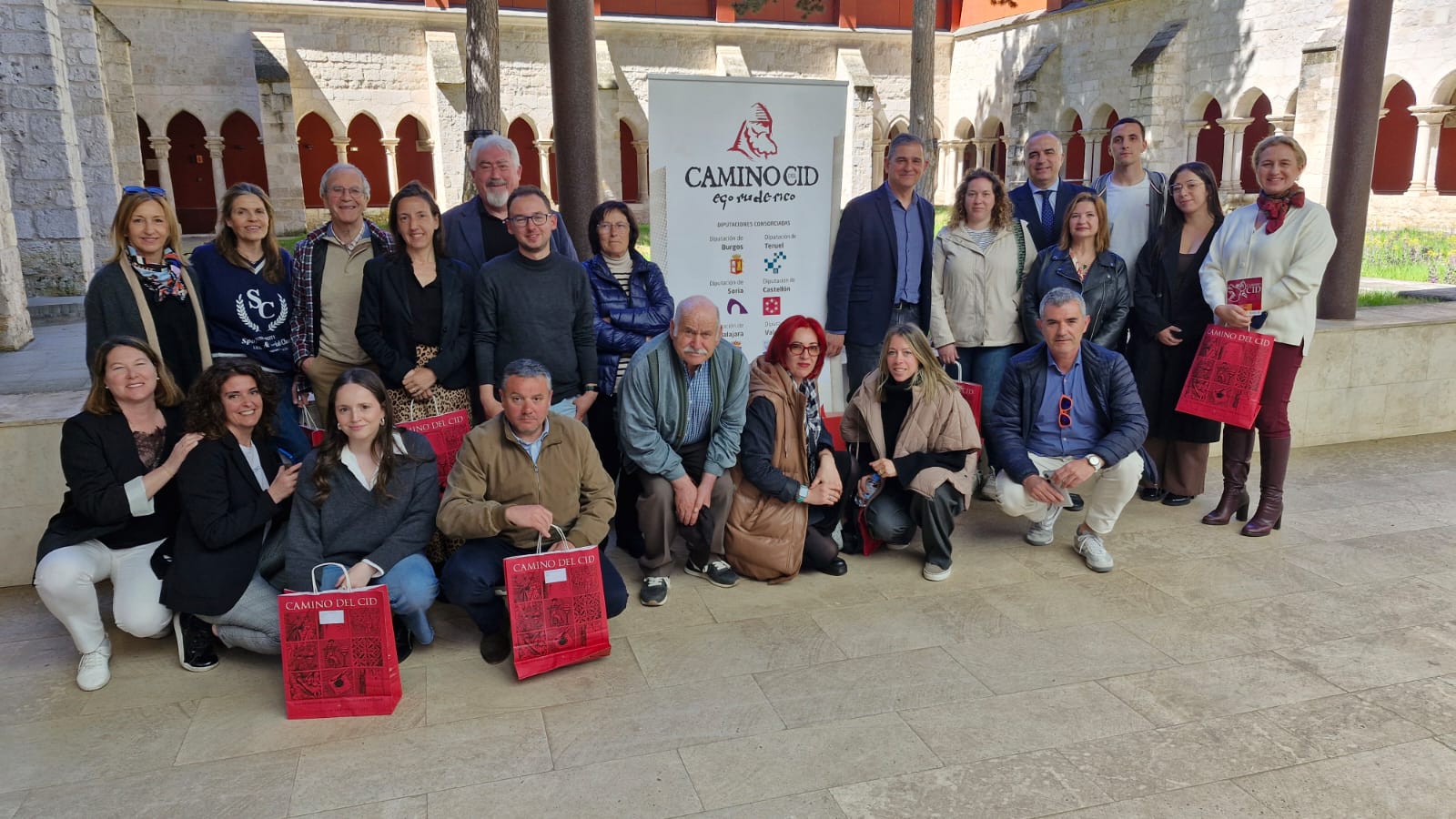 Asistentes a la entrega en burgos de los distintivos del Club de Producto Asistentes a la entrega en Burgos de los distintivos del Club de Producto
