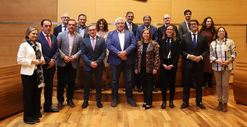 Asistentes al Consejo Rector del Consorcio Camino del Cid celebrado en Valencia