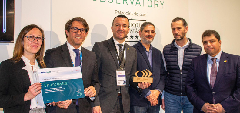 Representantes de las diputaciones provinciales que integran el Consorcio Camino del Cid. De izda. a dcha: Arancha Prez (Diputacin de Guadalajara), Juan de Dios Navarro (Diputacin de Alicante), Vicente J. Momp (Pte. Diputacin de Valencia) Alberto Luque (director gerente del Consorcio Camino del CId) y Manuel Villanueva y Carlos Gallo (Diputacin de Burgos) 