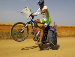 BiCIDcleteando por el Camino del Cid / Roberto Álvarez. BiCIDcleteando por el Camino del Cid / Roberto Álvarez.