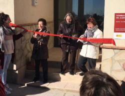 Avelina, Eulalia y Margarita, las tres vecinas de Monforte de Moyuela encargadas de cortar la cinta de inauguración del albergue Avelina, Eulalia y Margarita, las tres vecinas de Monforte de Moyuela encargadas de cortar la cinta de inauguración del albergue