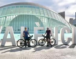 Linda y Silvia, de Cicliste per caso en Valencia (Foto: @ciclistepercaso)