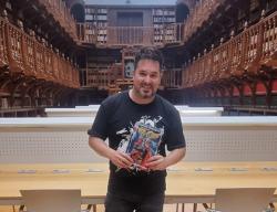El dibujante y guionista de cómics Iván Sarnago en la Biblioteca del Monasterio de San Agustín de Burgos El dibujante y guionista de cómics Iván Sarnago en la Biblioteca del Monasterio de San Agustín de Burgos