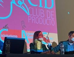 Inicio de la reunión, presidida por Arantxa Pérez, diputada de Turismo de Guadalajara Inicio de la reunión, presidida por Arantxa Pérez, diputada de Turismo de Guadalajara