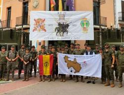 Integrantes del RT21 en Olocau (Valencia) antes de poner rumbo al Camino del Cid Integrantes del RT21 en Olocau (Valencia) antes de poner rumbo al Camino del Cid