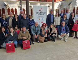 Asistentes a la entrega en Burgos de los distintivos del Club de Producto