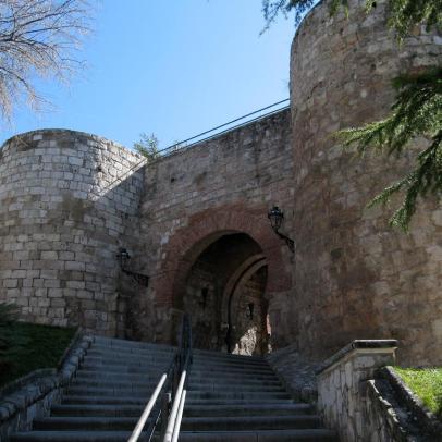 Puerta de San Martín, en Burgos / ALC.
