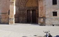 Portada de la catedral de El Burgo de Osma, Soria / ALC