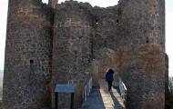 Entrada al castillo de Peñaranda de Duero, Burgos / ALC