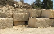 Bloques de caliza en la cantera de Santo Domingo de Silos, Burgos / ALC