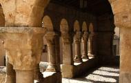 Galería porticada de la iglesia románica de San Miguel. San Esteban de Gormaz, Soria / ALC