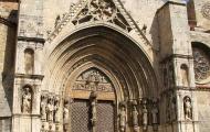 Portada gótica de la iglesia de Santa María La Mayor en Morella, Castellón / ALC.