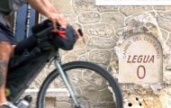 Mojón de la legua cero en Vivar del Cid (Burgos). Ruta del Destierro Gravel del Camino del Cid (Consorcio del Camino del Cid)