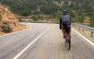Descendiendo por paisajes espectaculares hacia Orihuela del Tremedal (Teruel) | Consorcio Camino del Cid