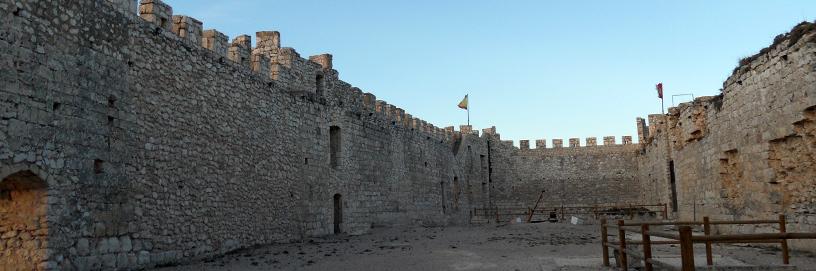 Interior del castillo del Cid, en Jadraque.